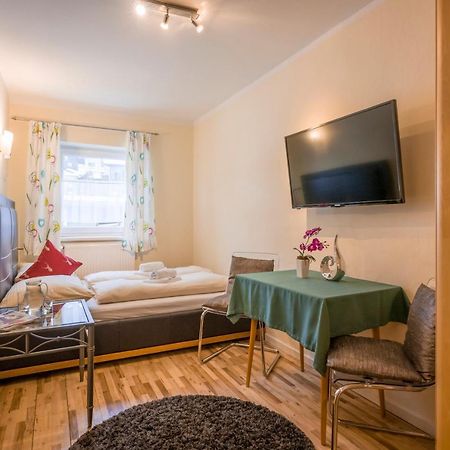 Alpenlodge, Ferienwohnung 9 Тирзее Екстериор снимка